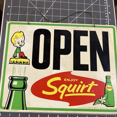 VINTAGE 13 X 10 ADVERTISING SIGN 1962 SQUIRT SODA OPEN/CLOSED SIGN SQUIRT BOY
