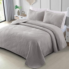 Ultrasonic Full Queen Quilt Bedding Set, Lightweight Light Grey Bedspreads Soft