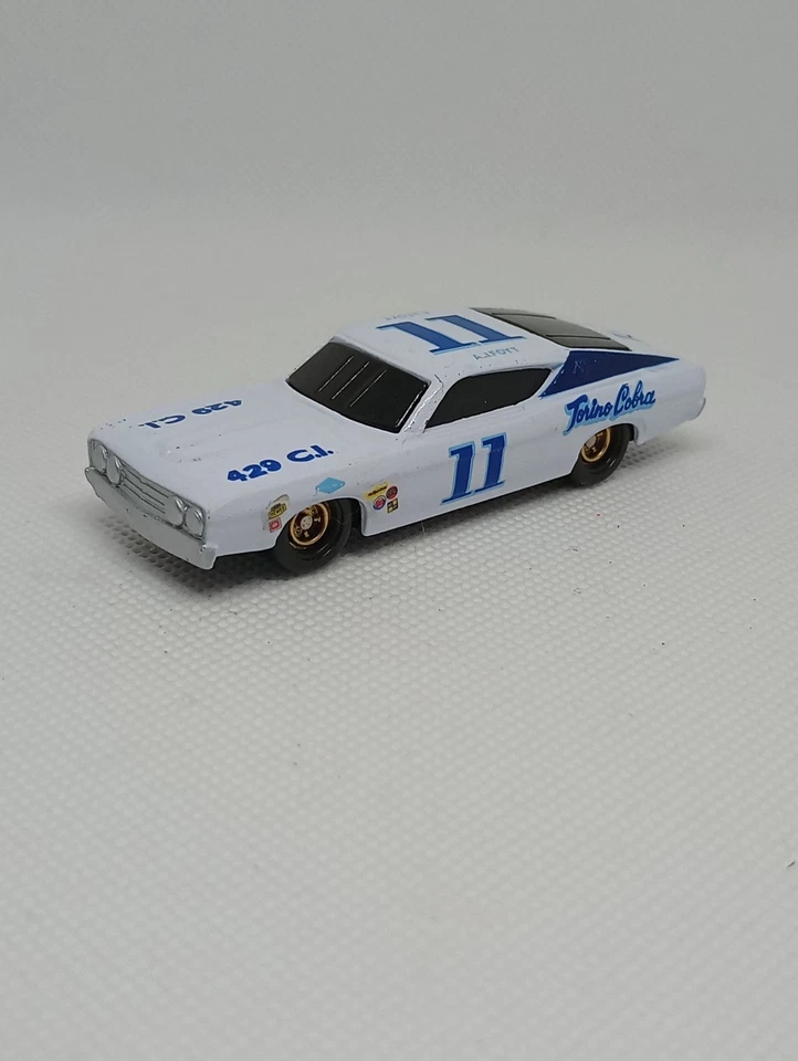 Vintage 1992 Racing Champions 1:64 Diecast Racing A. J. Foyt Torino Cobra #11 - Image 2 of 4