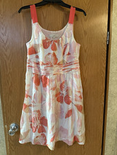 LOFT Women's Floral Fit & Flare Dress 8 Knee Scoop Neck Chiffon Zip Pleated. #13