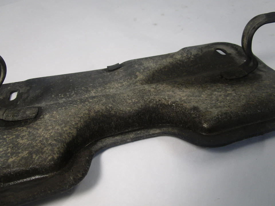 SOPORTE MATRÍCULA HONDA MAGNA V45 VF750 83 Foto 3 de 4