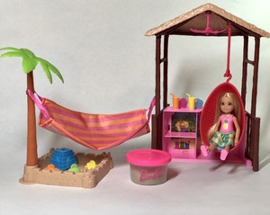 barbie moldable sand