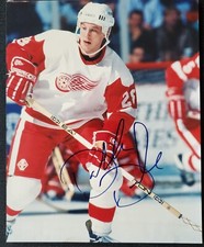 Dallas Drake Autograph Detroit Red Wings 8x10 NHL Photograph