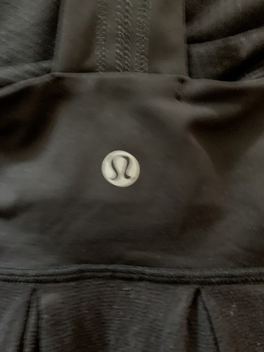 Lululemon Black T-Strap Tank Top, Exercise, Built In Bra and Drawstring Hem sz 6 - Picture 6 of 6