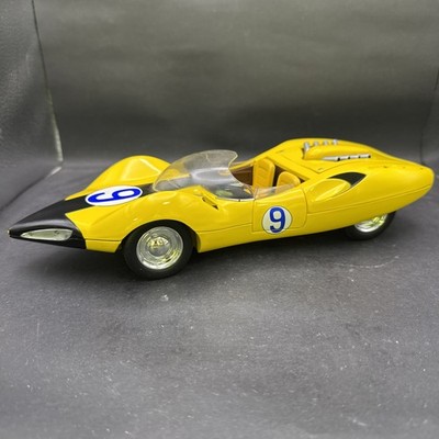 Racing Champions Ertl Speed Racer Shooting Star Yellow #9 1:18 Diecast Car D2