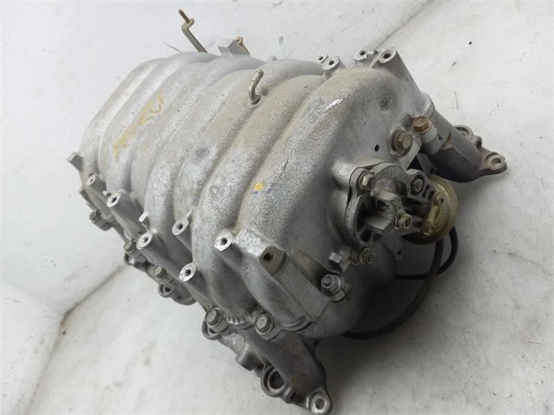 01-07 LEXUS GS430 4.3L RWD AT UPPER AND LOWER INTAKE MANIFOLD  - Image 3 of 4