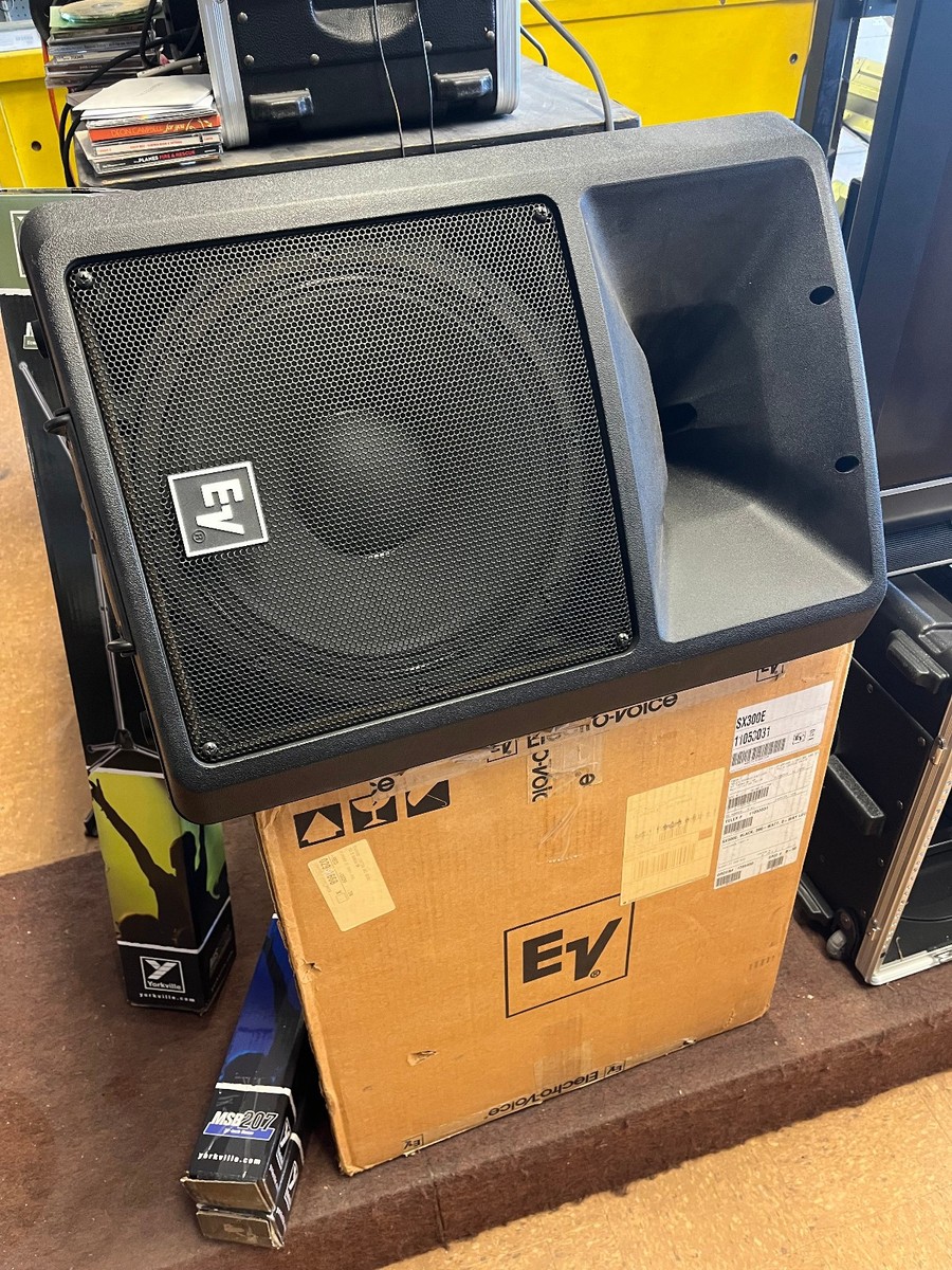 2 Electro-Voice EV SX300 Passive 300w 8 Ohms 12