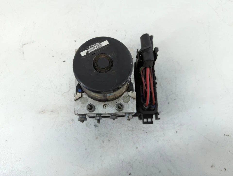 Módulo de controle de bomba 2012-2012 Mercedes-benz C250 Abs A68LR - Imagem 3 de 4