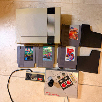 Nintendo NES Console Lot w/ NES Advantage, Controller, 4 Games: R.C. Pro-Am