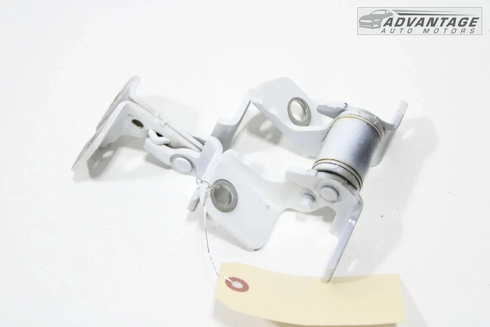 2013-2021 CHRYSLER 300 REAR LEFT SIDE DOOR UPPER & LOWER HINGE SET OEM - Image 2 of 4