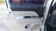 Porte arrière et accessoires Jeep PATRIOT