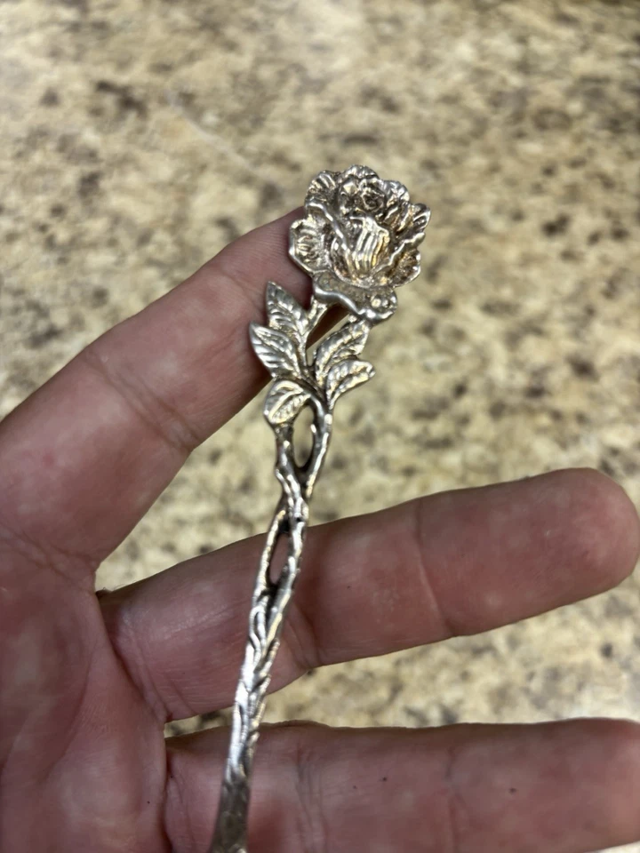 ЛОЖКА СОУСА ИЗ СТЕРЛИНГОВОГО СЕРЕБРА 6 1/2 РОЗЫ - Изображение 4 из 4