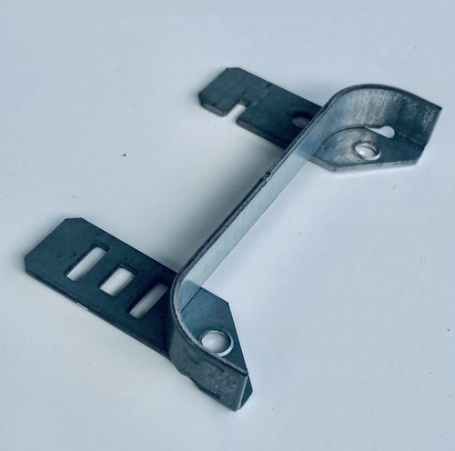 Miele Geschirrspüler Ersatzteil Fixierblech der Dosiereinheit 05254410