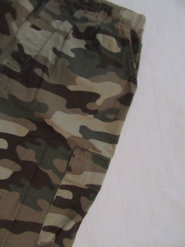 LL Bean Boys Cargo Army Camo Shorts w/Pockets 100% Cotton Elastic Waist Size 16 - Picture 3 of 5