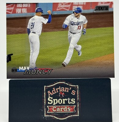 2023 Topps Stadium Club- Black Parallel SP- Max Muncy- #75- Los Angeles Dodgers