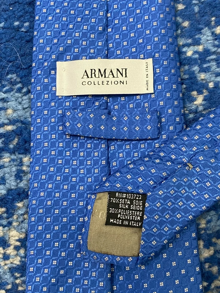 Corbata de seda geométrica azul crema Armani Collezioni Italia Foto 4 de 4