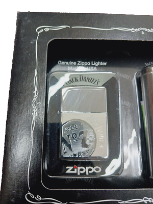 Zippo 24652 Jack Daniel's Lighter & Flask Gift Set High Polish Zippo 24652 Jack Daniel's Lighter & Flask Gift Set High Polish