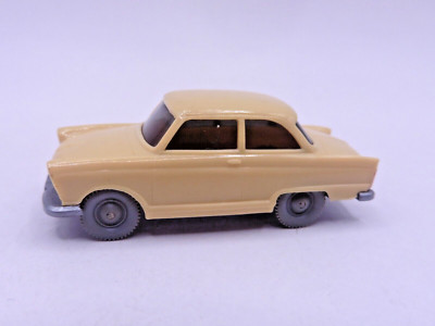 1:87  Wiking     verglast    CS 362/1 b   DKW Junior - hellbeige