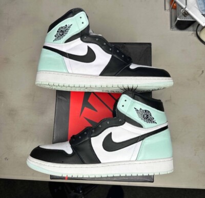 Size 14 Nike Air Jordan Retro High OG NRG Igloo 2017 861428