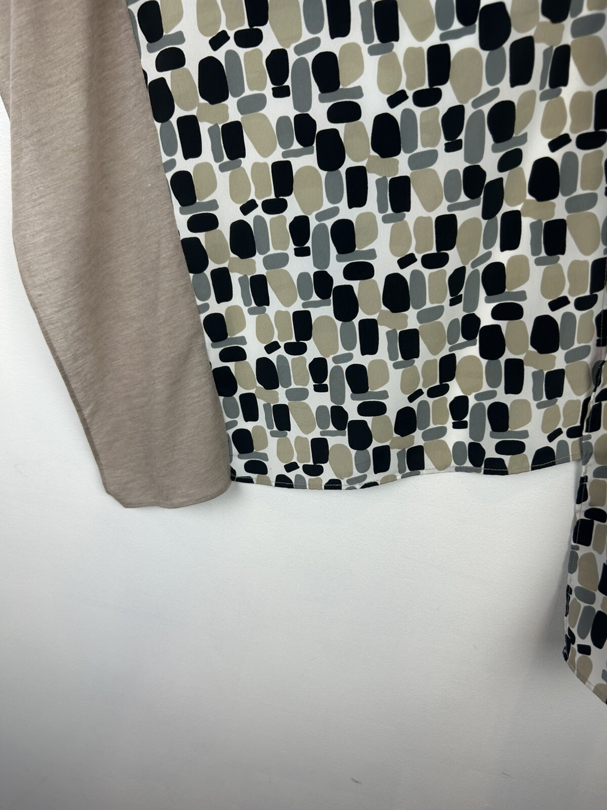 Echo Scarf Rectangle Beige Geometric Print 70" x … - image 5