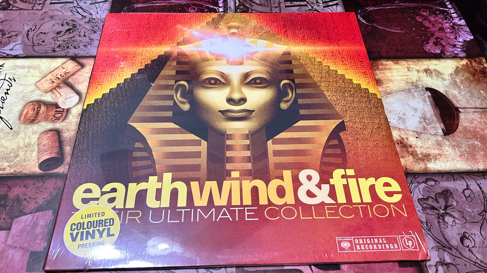 EARTH WIND & FIRE: THEIR ULT.COLLECTION (Ltd.Ed.180gm Yellow Holl.Imp)(Son2021)*