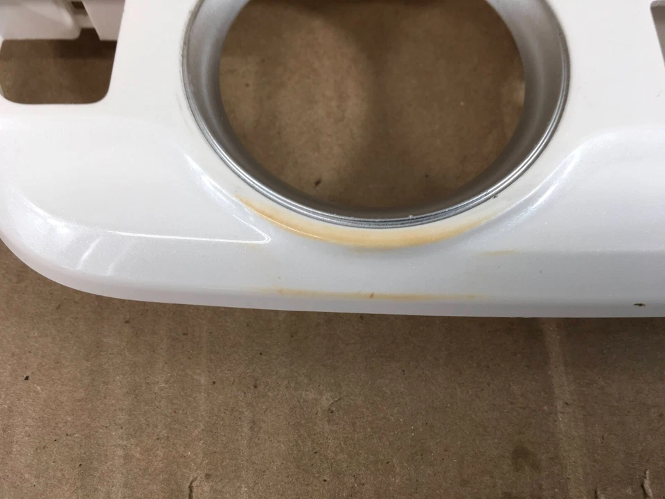 Toyota Prius Prime 2016-2018 ajuste automático de nivel de cambio de marchas blanco OEM. Foto 2 de 4