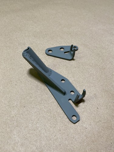 Cessna 177RG Throttle Mixture Control Cable Brackets (0078) - 第 4/6 張圖片