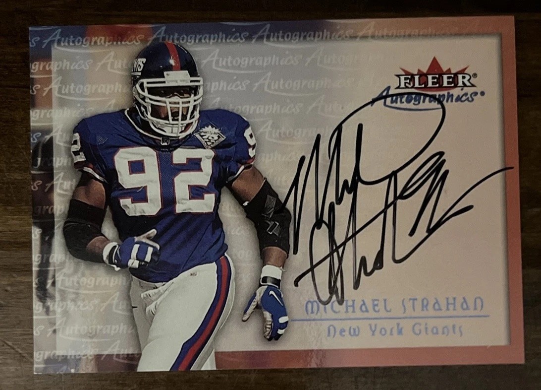 2000 Fleer Tradition - Autographics Michael Strahan (AU)
