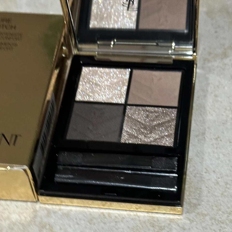 YSL Couture 迷你离合器眼影四 720 迷人的沙丘 4 克法国制造 — 第 2/4 张图片