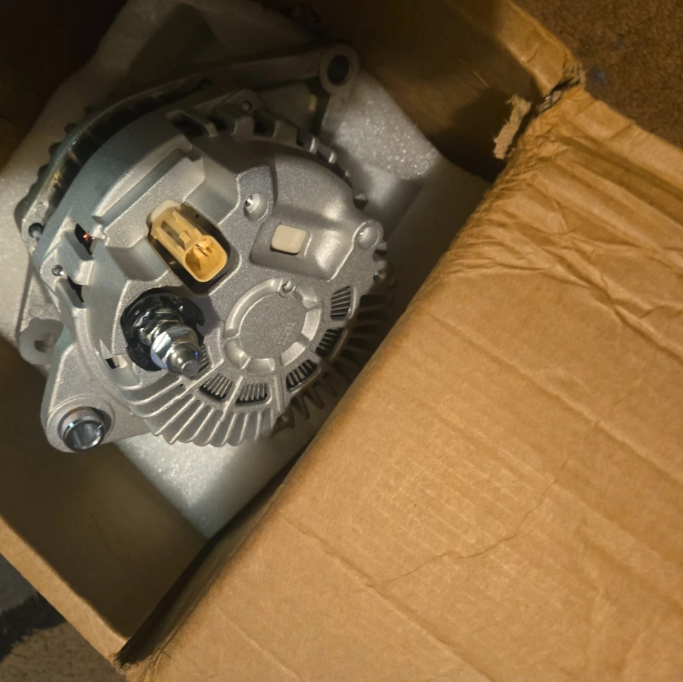 Alternador para Jeep Compass & Patriot 2.0 2007-2016 2.4L 115Amp 11231 A2TJ0481 Foto 4 de 4