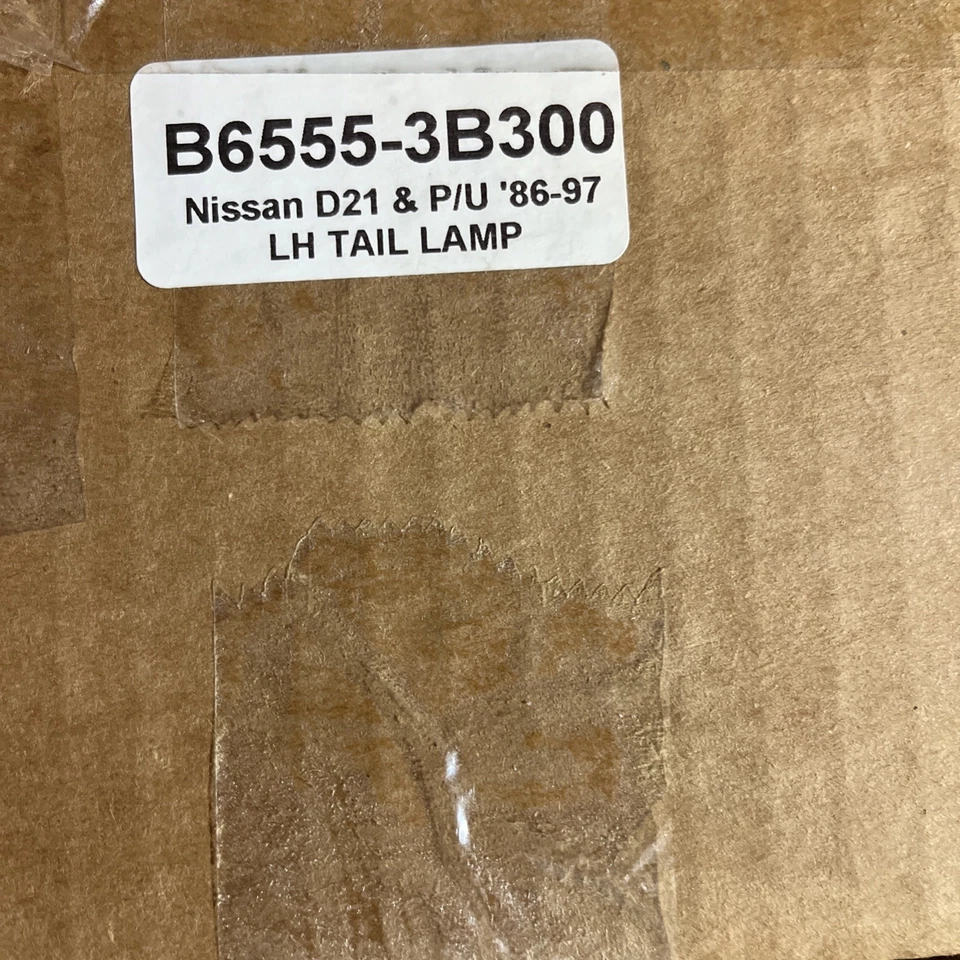 Новый задний фонарь со стороны водителя для пикапа Nissan D21 1986–1997 годов выпуска - Изображение 4 из 4