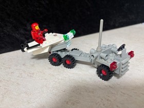 Vintage Legoland #6870 Space Probe Launcher Near Mint!! With manual 1980