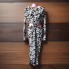 Boohoo Black & White Midi Dress Abstract Print Cut Out Sides Size 18 BNWT