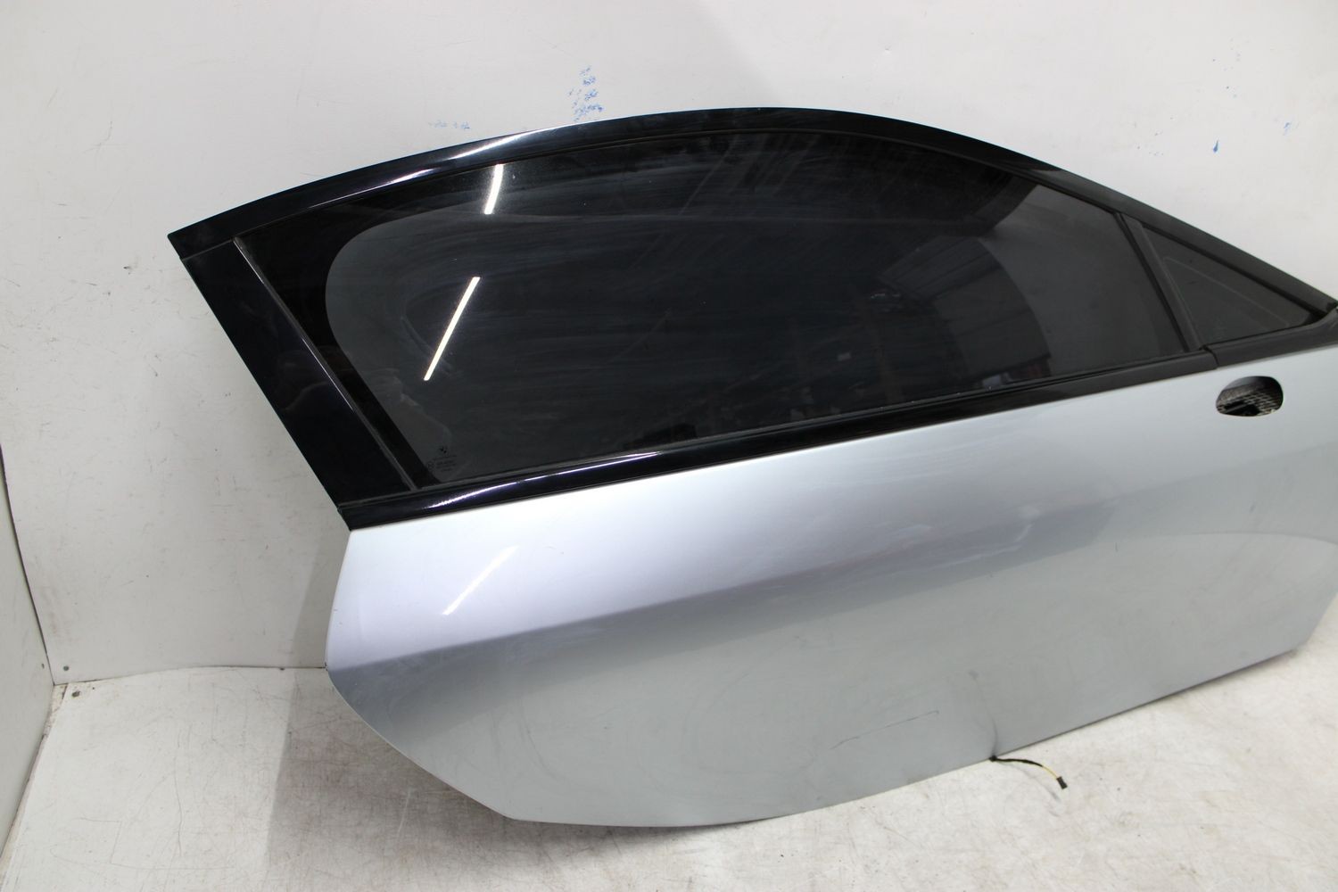 BMW i8 2014-2019 Front Right Door framework