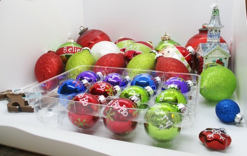 Lot 28 Christopher Radko Glass Christmas Ornaments and 1 Wood Jockey Ornament - Picture 2 of 11