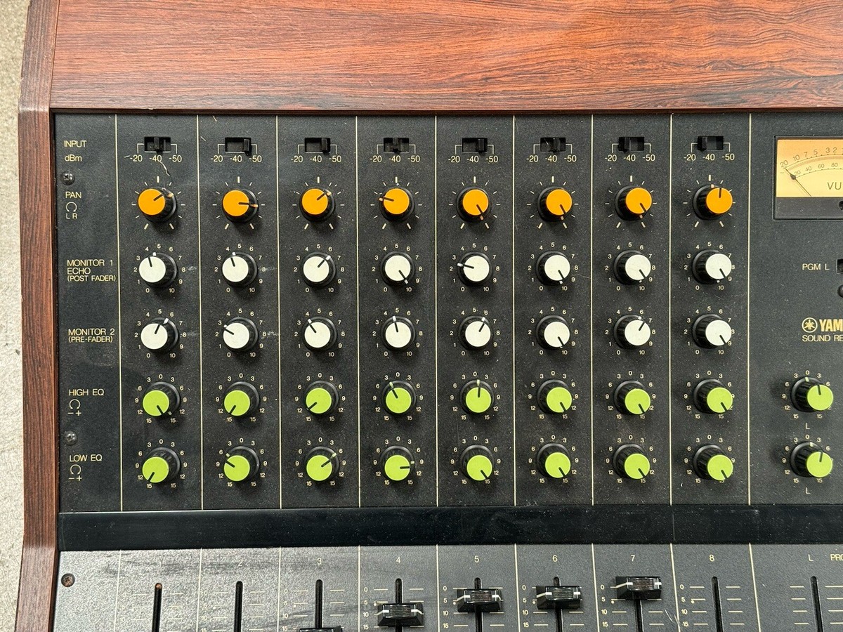 Vintage Yamaha PM-430 Sound Reinforcement Mixer in Case Vintage Yamaha PM-430 Sound Reinforcement Mixer in Case