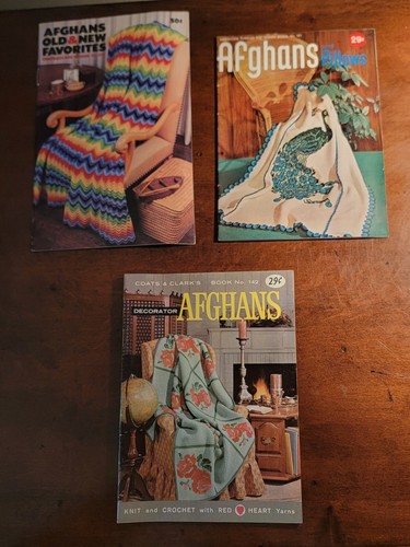 AFGHANS Vintage Strick- und Häkelanleitungen (2) Mäntel & Clark; (1) amerikanischer Faden