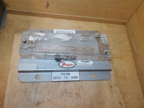 Dwyer 215 Durablock Manometer 0.05-0.25 (No Fluid) 