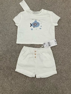MNG Baby Junge 3-6 Monate Outfit neu mit Etikett weißes T-Shirt & Shorts Sommer Set