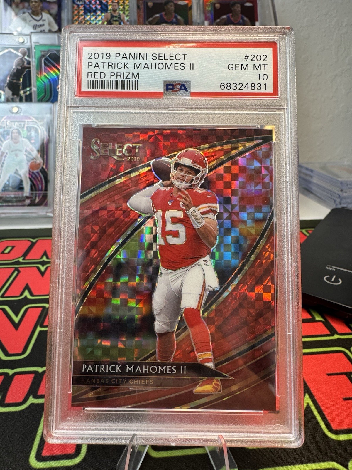 2019 Panini Select Patrick Mahomes Field Level #202 Red Prizm /49 PSA 10 LOW POP