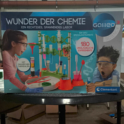 Clementoni Galileo Science Chemie-Experimentierkasten 180 Experimente ab 8 J.
