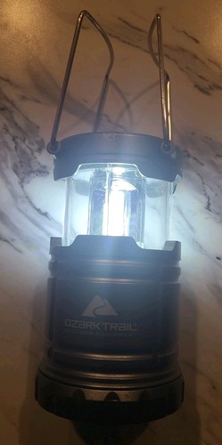 OZARK TRAIL Extendable LED Lantern Pre-Owned (Some Wear-Missing Top) - Picture 3 of 6