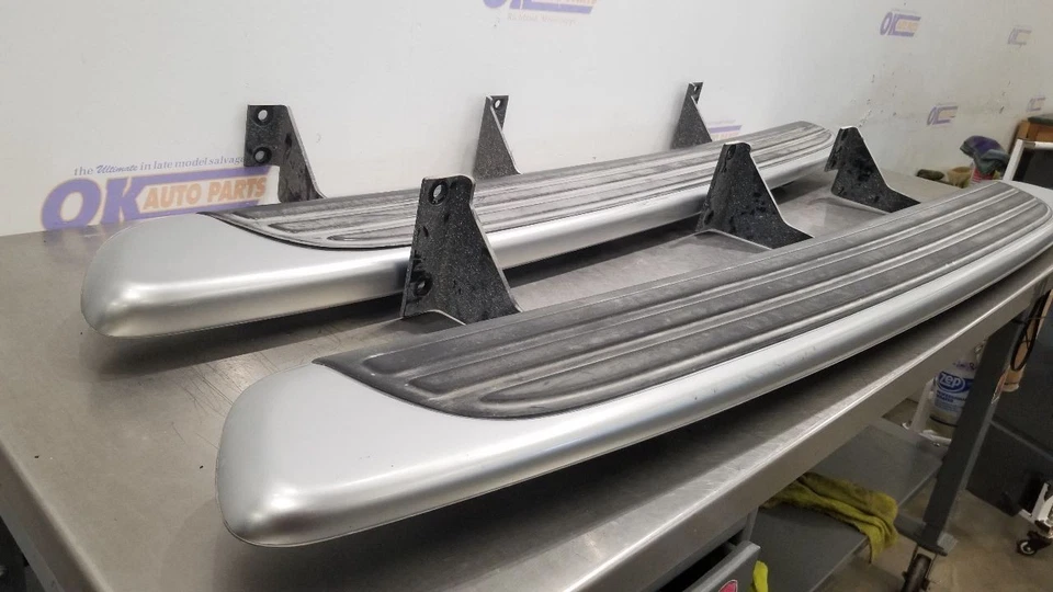 05 CHEVY SSR RUNNING BOARD SET PAIR SILVER Foto 3 de 4