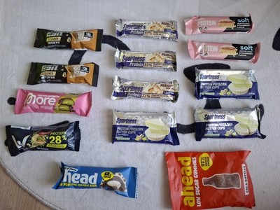 13x Protein Riegel + Ahead Gummibärchen Mix Paket ESN MORE Sportness MHD Drüber