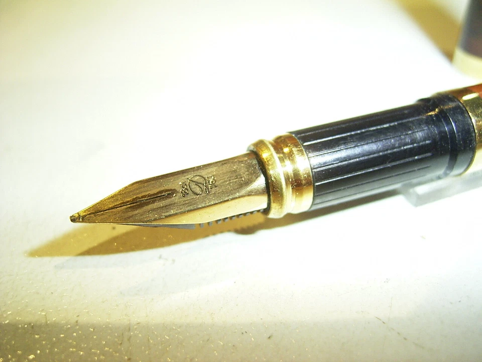 S.T DUPONT Classique Füllhalter, braun/rot marmorierter  Chinalack, vintage - Bild 4 von 4