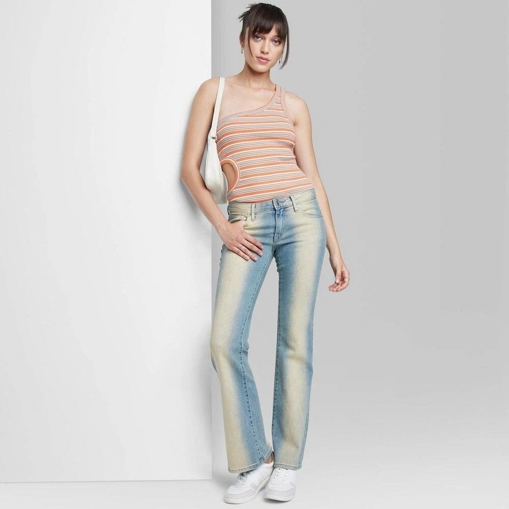 Women's Low-Rise Medium Wash Flare Jeans