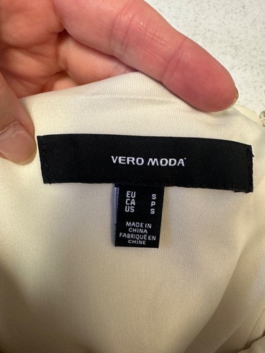Vero Moda Faux leather White top size S Corset Crop Bustier Adjustable Strap C4 - Picture 3 of 6