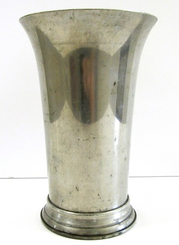 Williamsburg Stieff Pewter Williamsburg Restoration Vase CW88-16 - Picture 2 of 10