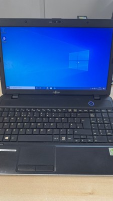 Fujitsu Lifebook A Series 4GB RAM 250GB HDD W10 Pro - siehe Beschreibung