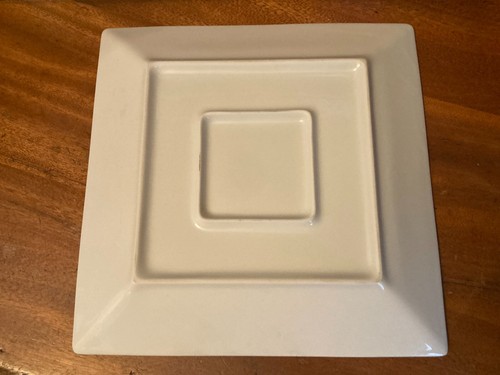 Rare assiette porcelaine Bepop créativities ETAT NEUF - Picture 2 of 2